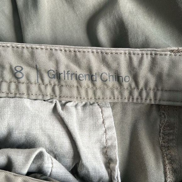 Talbots Girlfriend Chino Mid-Rise Women’s Size 8 Army Green Relaxed Fit Chinos - Picture 10 of 13
